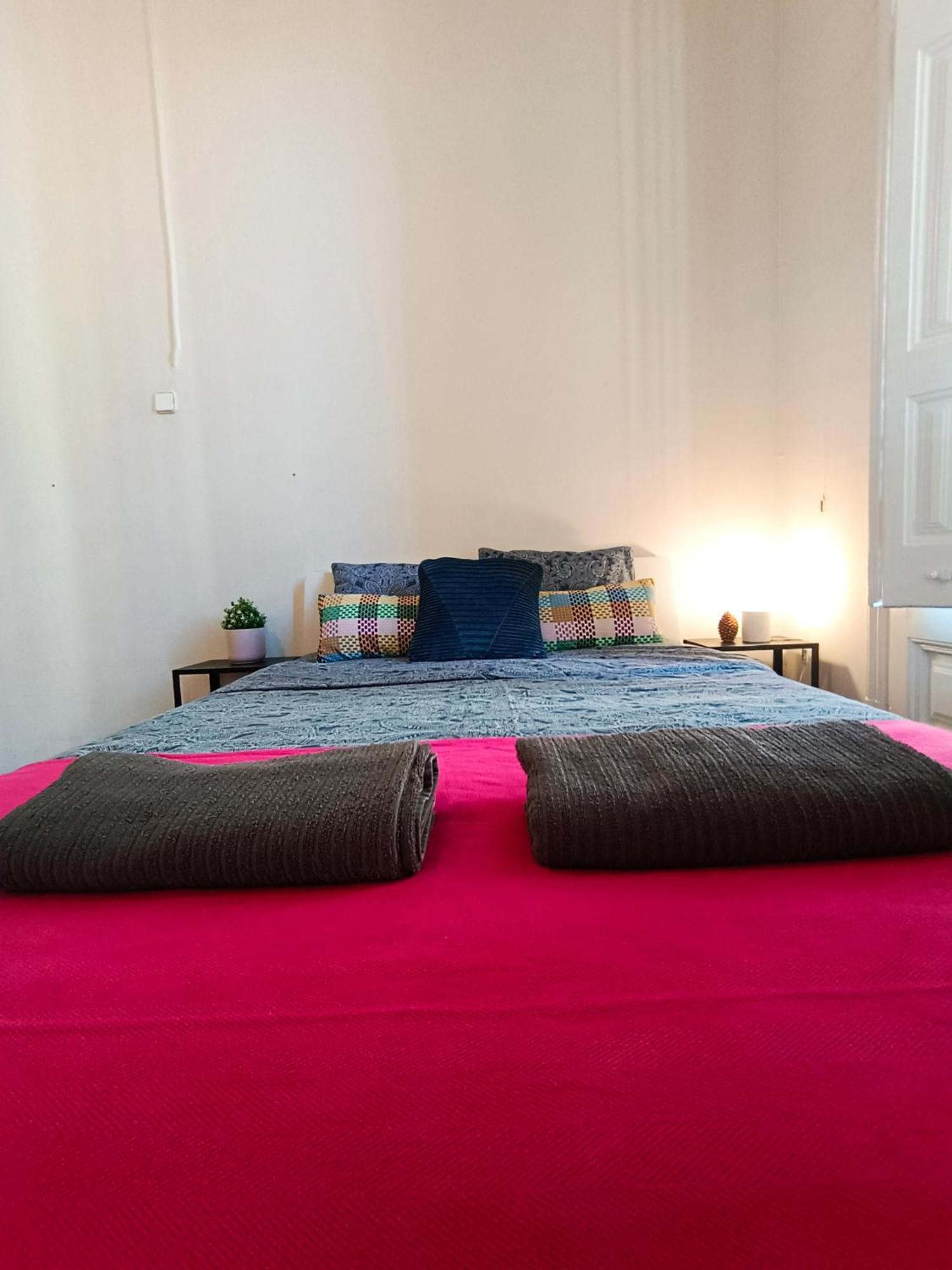 By Urquinaona Rooms Barcelone Extérieur photo