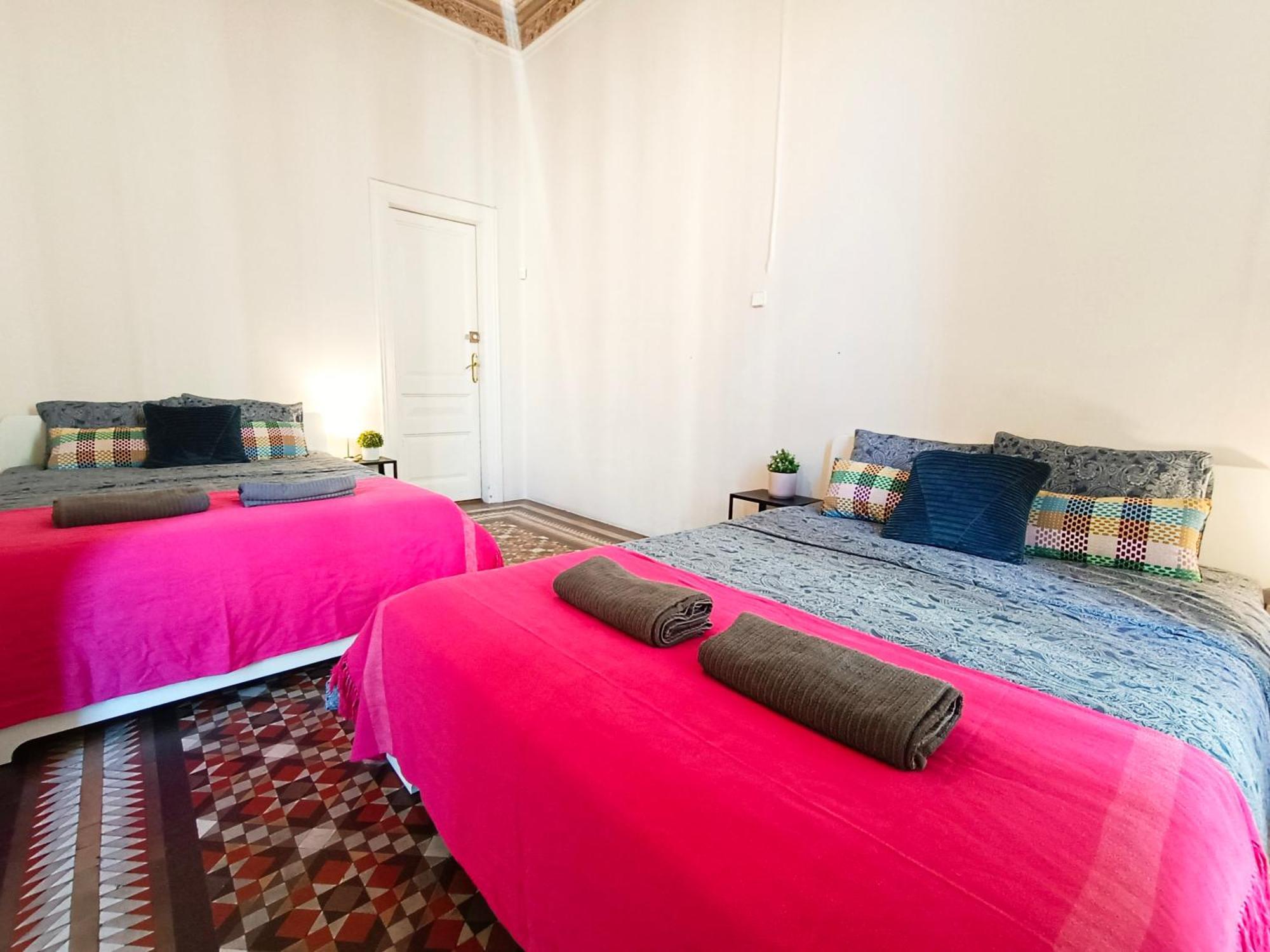 By Urquinaona Rooms Barcelone Extérieur photo